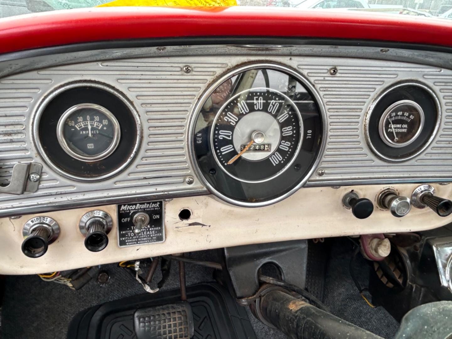 1961 Red Ford F-350 SD (F35JD121645) with an 390 V8 engine, 4 Spd transmission, located at 1687 Business 35 S, New Braunfels, TX, 78130, (830) 625-7159, 29.655487, -98.051491 - Runs and Drives 390 V8 with 4 Spd Transmission - Photo#12